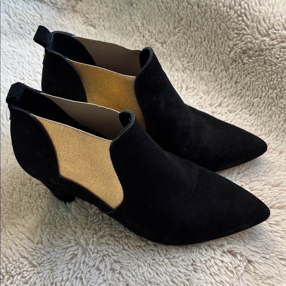 Anthropologie Cleo B Black & Gold elastic boots size 39 EU 8 US